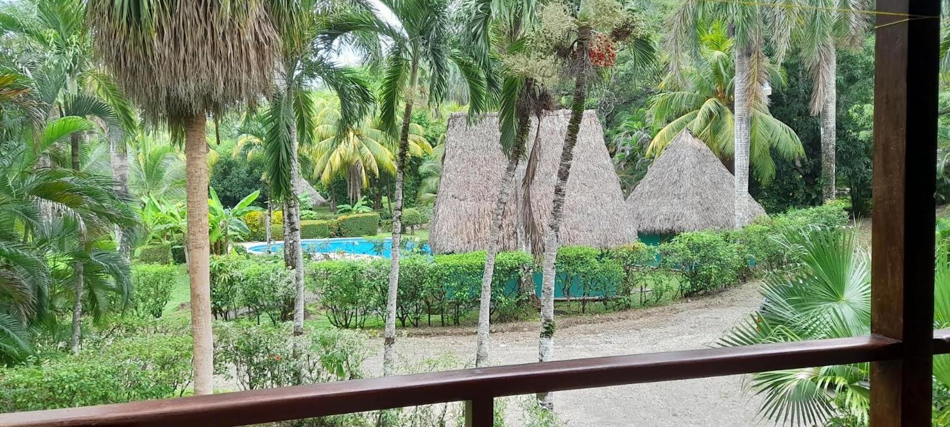 Mal Pais Surf Camp Hotel Playa Santa Teresa  Exterior photo